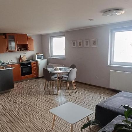 Apartman S Vyhladom Na Bojnicky Zamok Бойнице Екстериор снимка